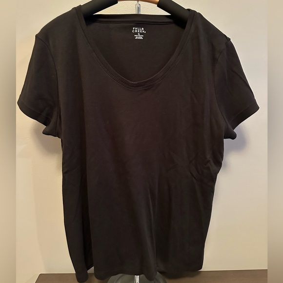Falls Creek Tops - Falls Creek Women's Classic Black Tee XL